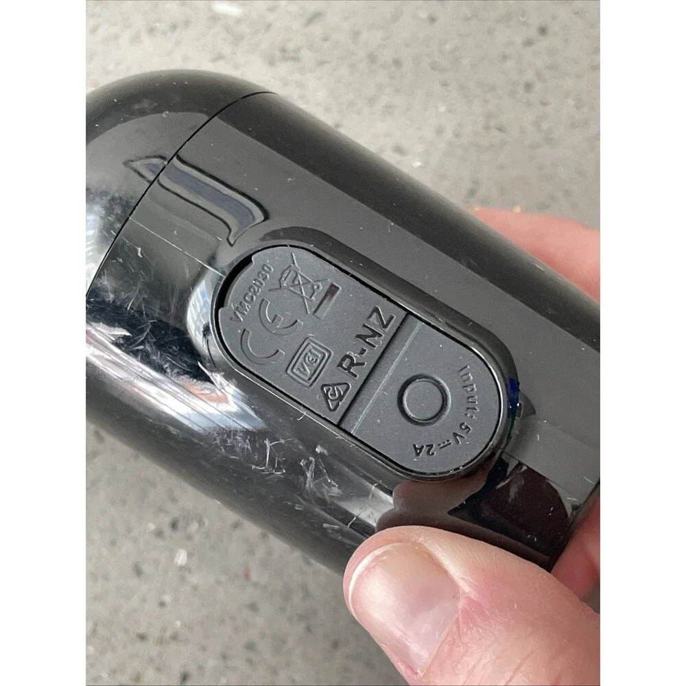 Arlo Essential VMC2030 Spotlight Indoor/Outdoor Wire-Free 1080p Camera Black